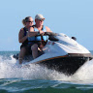 Meet your Posher, Myra